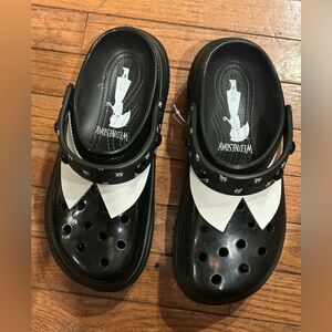 Crocs X Wednesday Addams Family Stomp Clog Women’s Size 9 Men’s 7 No Jibbitz NEW